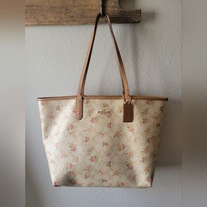 Coach Tote